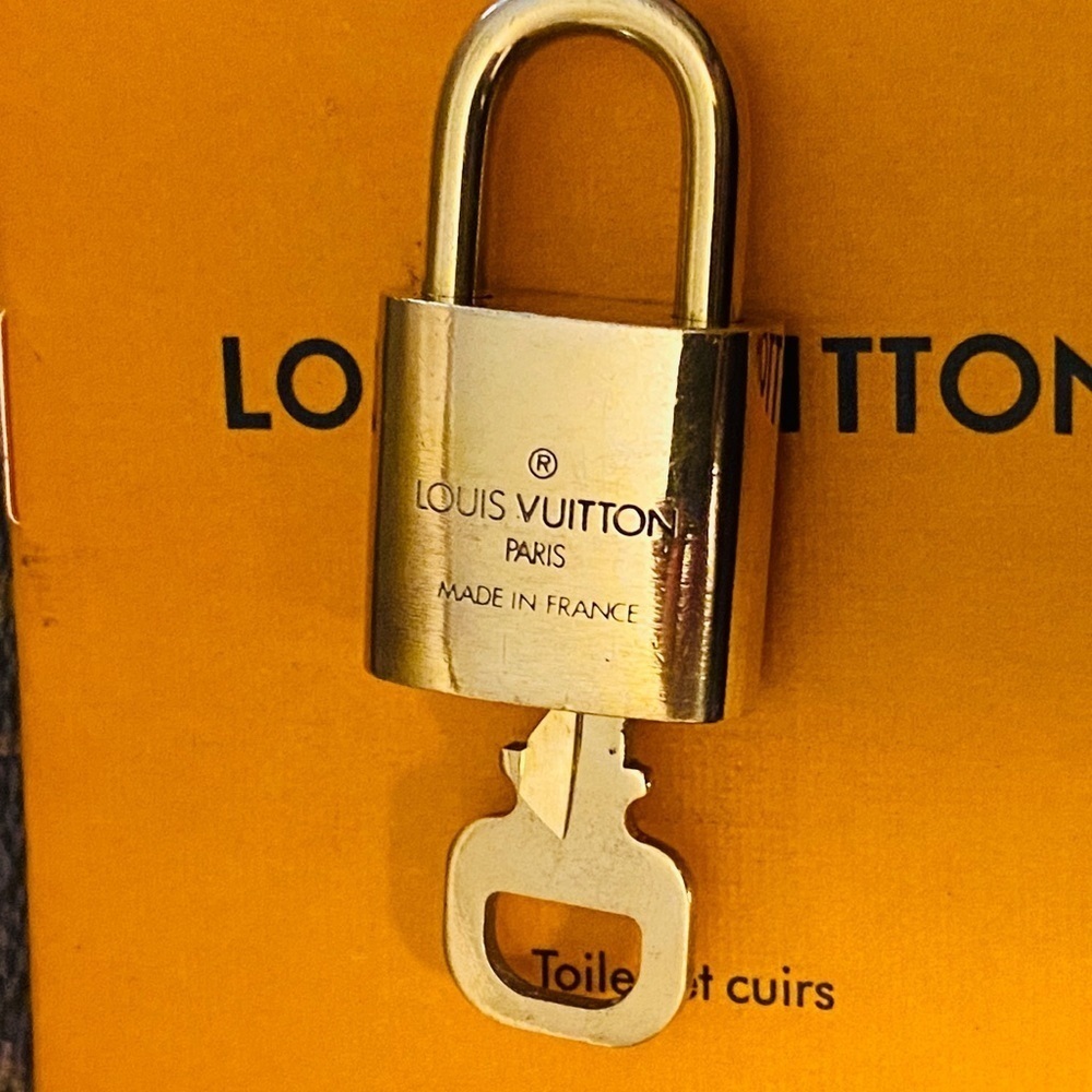 Authentic Louis Vuitton Brass Padlock & Key Set #317 - Picture 4 of 4